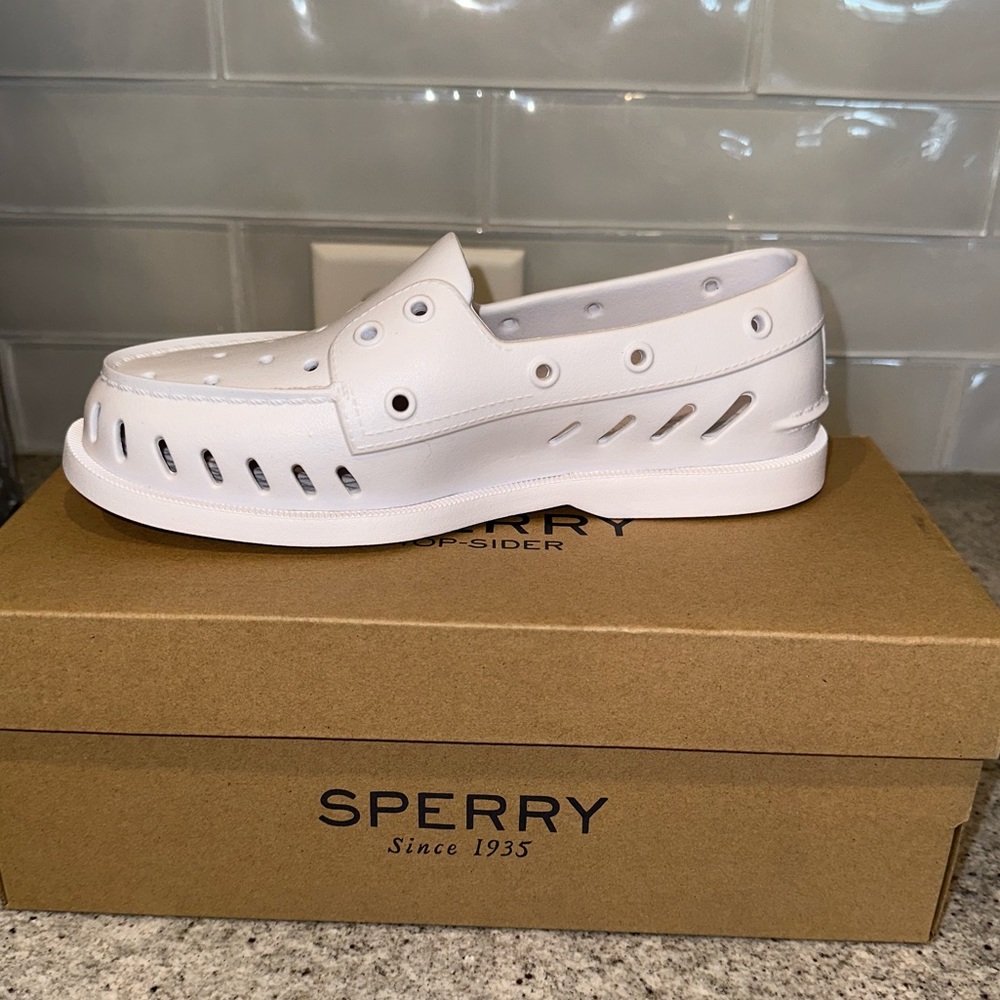 NIB Sperry Authentic Original Float Boat Shoes for Ladies - Picture 9 of 15